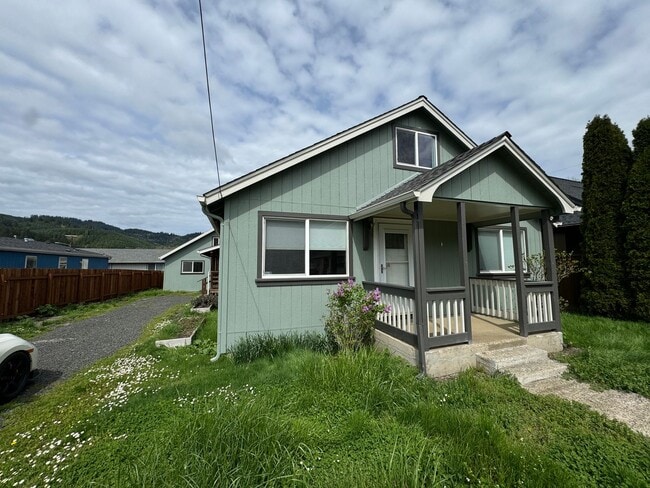 property at 212 Moreland Ave