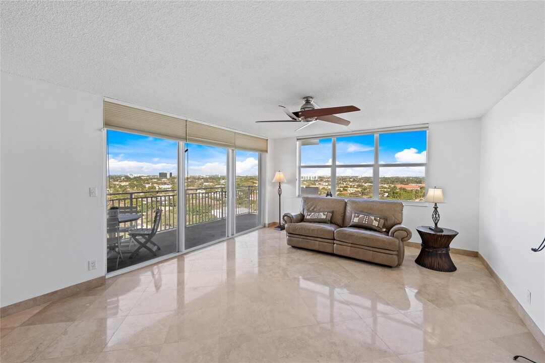 5200 N Ocean Blvd in Lauderdale-by-the-Sea, FL - Building Photo