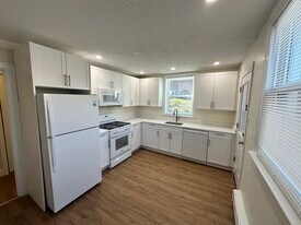 176 Summit Ave in Quincy, MA - Building Photo