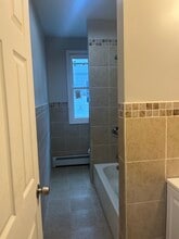 89 Waterville St in Waterbury, CT - Building Photo - Building Photo