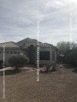 2533 W Saguaro Bluffs Dr