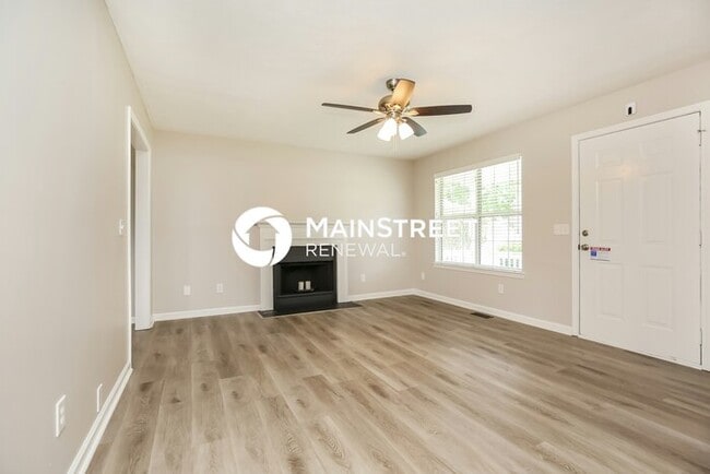 905 Libby Ln in Nashville, TN - Foto de edificio - Building Photo