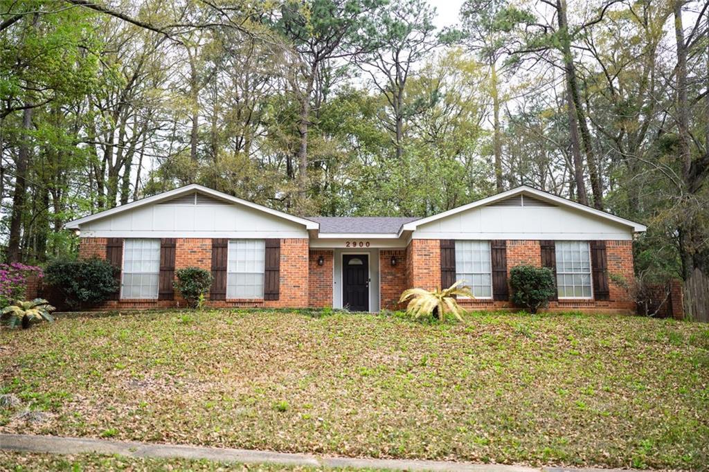 2900 Longleaf Dr in Mobile, AL - Building Photo