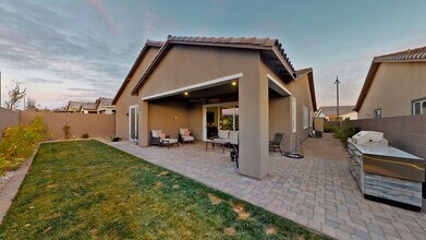 3392 Aultmore Ln in Henderson, NV - Building Photo - Building Photo