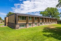 The Shores at Lakeview photo'