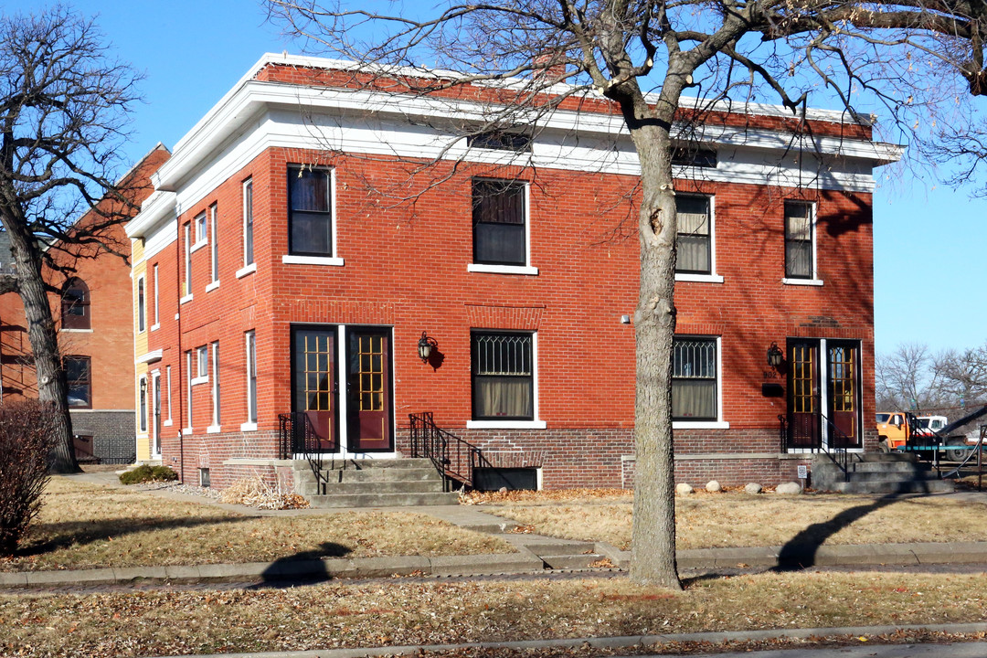 900 18th St in Des Moines, IA - Foto de edificio