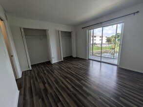 131 Doolen Ct in North Palm Beach, FL - Building Photo - Building Photo