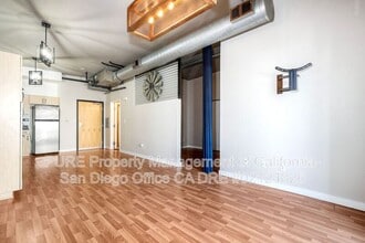 777 Sixth Ave in San Diego, CA - Foto de edificio - Building Photo