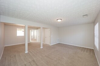 1902 Grove Way in Hampton, GA - Building Photo - Building Photo