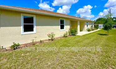 4 W Orange St in Davenport, FL - Building Photo - Building Photo