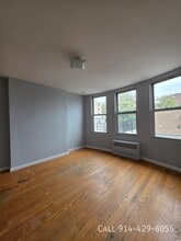 146 Beech St in Yonkers, NY - Foto de edificio - Building Photo