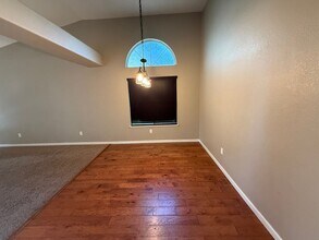 5604 Adobe Rd in Rocklin, CA - Building Photo - Building Photo