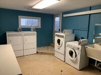 1219 2nd St - 8