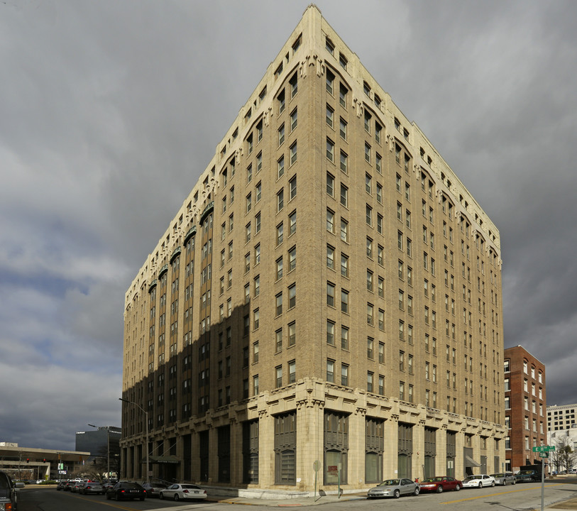 Patten Towers in Chattanooga, TN - Building Photo