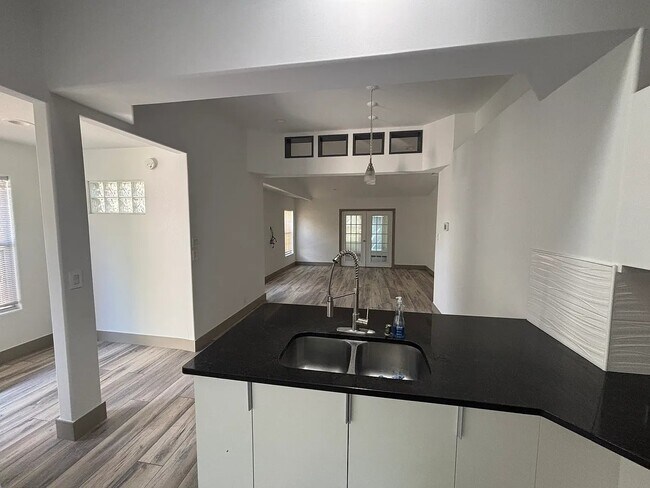 property at 242 TX-46