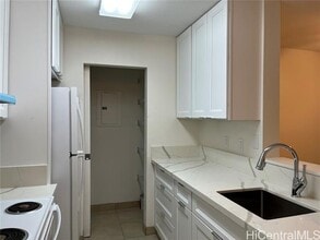 95-648-648 Wikao St in Mililani, HI - Building Photo - Building Photo