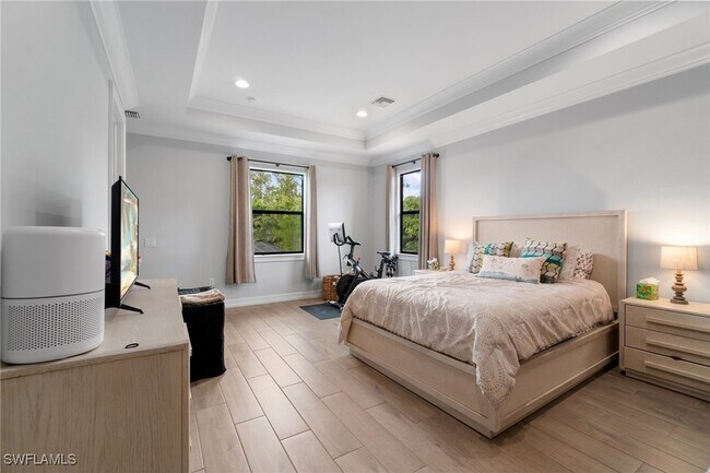property at 1431 Mockingbird Dr