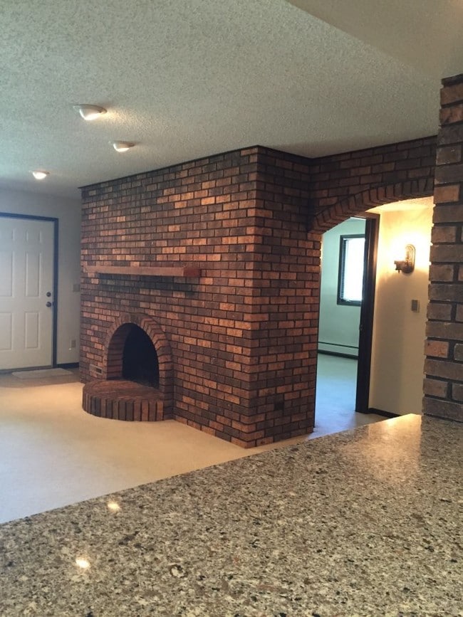 1307 Florida Ave, Unit 2 in Ames, IA - Building Photo - Building Photo