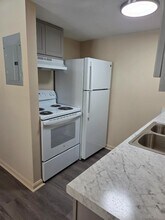 3932-3936 Banks Rd in Cincinnati, OH - Building Photo - Building Photo