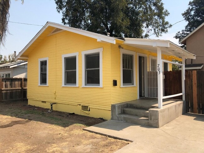 property at 703 N Brown St