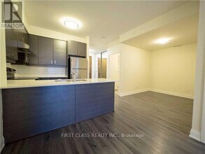 B-8228-8228 Birchmount Rd in Markham, ON - Building Photo - Building Photo