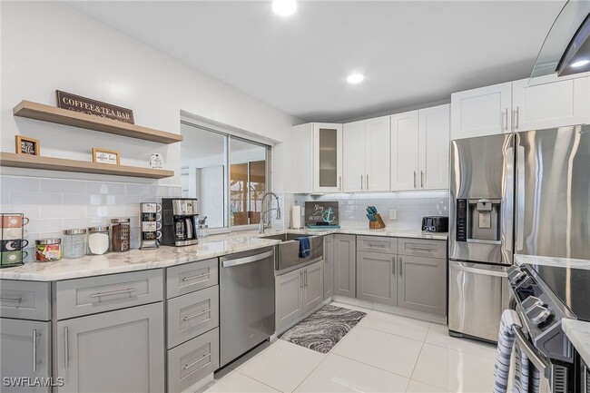 property at 1721 SE 6th Ln