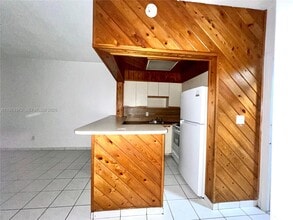 4370 NW 11th St in Miami, FL - Building Photo - Building Photo