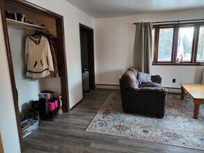 3388 Osage St in North Pole, AK - Building Photo - Building Photo