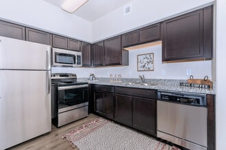 Willow Creek Apartments in Prescott, AZ - Building Photo - Building Photo