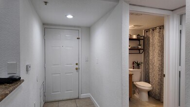 241 SW Palm Dr in Port St. Lucie, FL - Building Photo - Building Photo