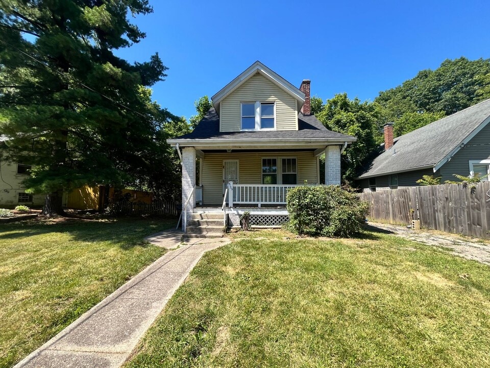 4132 Talbert St in Cincinnati, OH - Building Photo