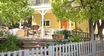 1340 Hospital Rd, Unit B in Benicia, CA - Building Photo