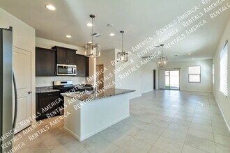 7754 S Via Perfecta in Tucson, AZ - Building Photo - Building Photo