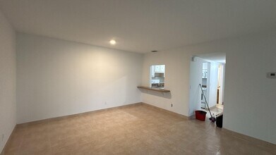 22785 SW 66th Ave in Boca Raton, FL - Building Photo - Building Photo