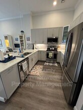 320 Middlesex Ave in Medford, MA - Building Photo - Building Photo