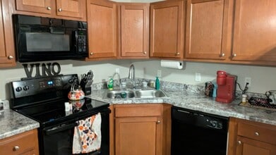 2861 N Columbus Blvd, Unit 52 in Tucson, AZ - Building Photo - Building Photo