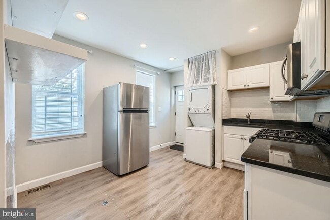 property at 2500 E Fayette St