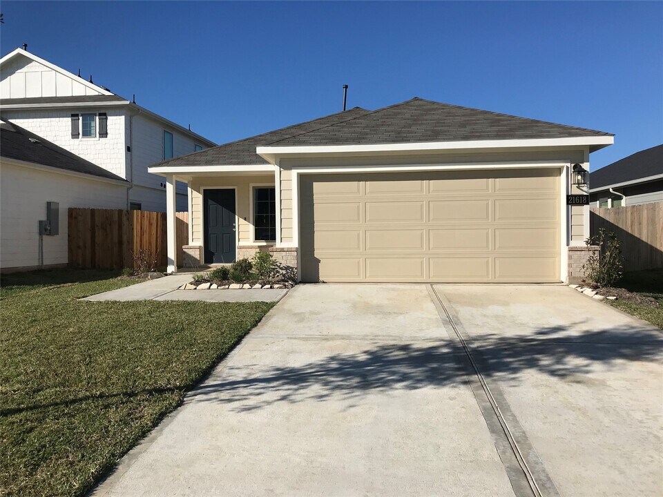21618 Lemon Beebrush Ln in Katy, TX - Building Photo
