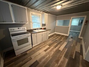 449 Wax Rd SE in Silver Creek, GA - Building Photo - Building Photo