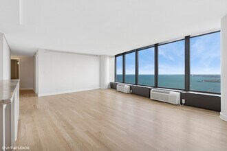505 N Lake Shore Dr in Chicago, IL - Building Photo - Building Photo
