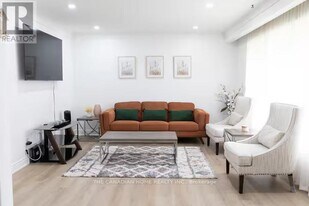 4041 Terrace Ave in Niagara Falls, ON - Building Photo