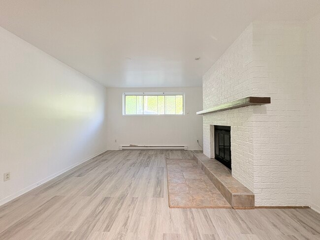 property at 5580 Des Ormeaux Rue