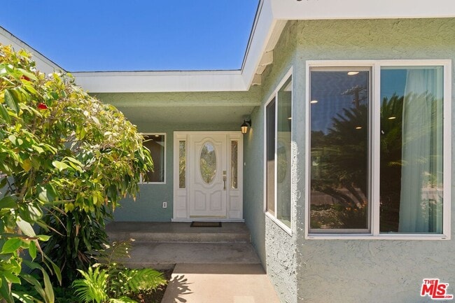 property at 327 Bradbury Rd