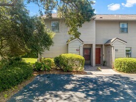 100 N Myrtle Dr in Santa Rosa Beach, FL - Building Photo