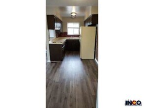 3351 S Field St in Lakewood, CO - Building Photo - Building Photo