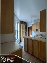 1212 N Dearborn St, Unit B1 in Chicago, IL - Building Photo - Building Photo