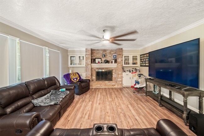 property at 715 Marne Ln