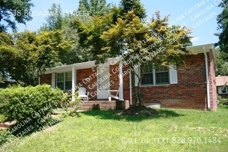 property at 538 Broadway St