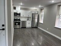 1235 S 47th St, Unit Apt 2F in Philadelphia, PA - Building Photo - Building Photo