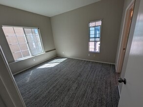 211 Montana del Lago Dr in Rancho Santa Margarita, CA - Building Photo - Building Photo
